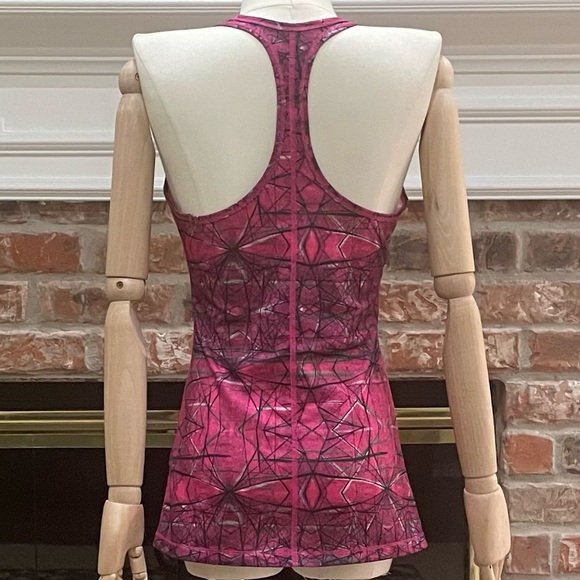 Nike DriFit pink patterned athletic racerback tank top / M / Excellent condition - Picture 5 of 13